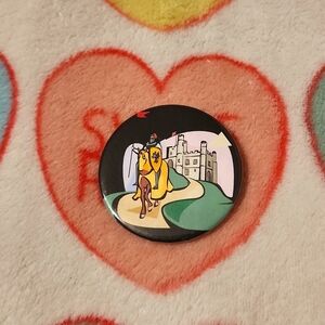 Knight Pin Button